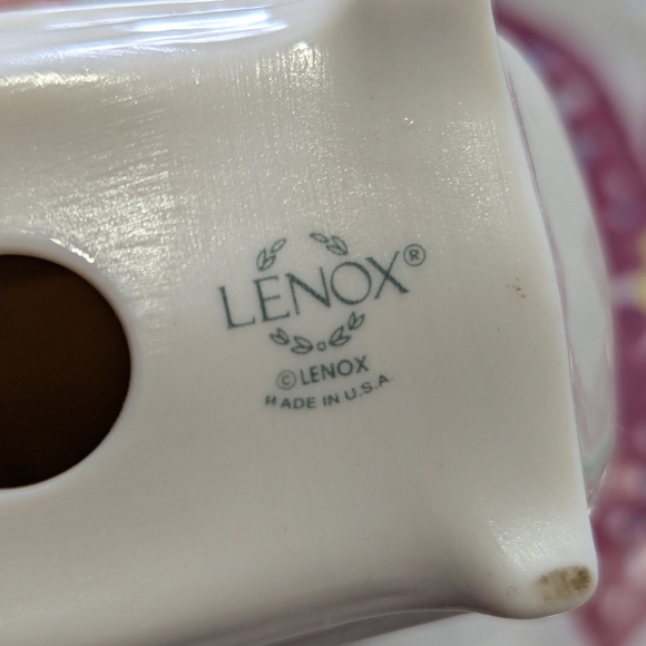 Lenox Porcelain Timely Traditions Fluted Deck Clock - Picture 4 of 4